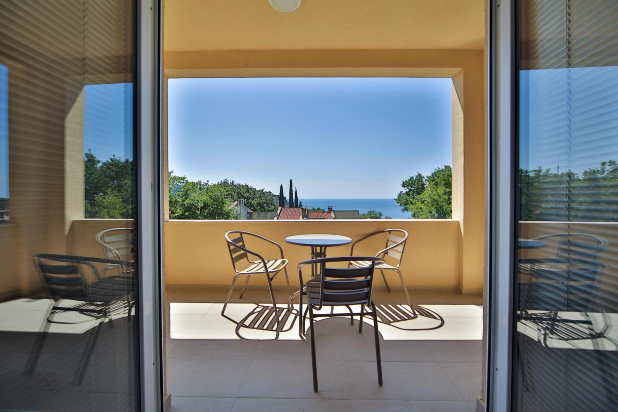 Apartmani Agape Petrovac Exteriör bild