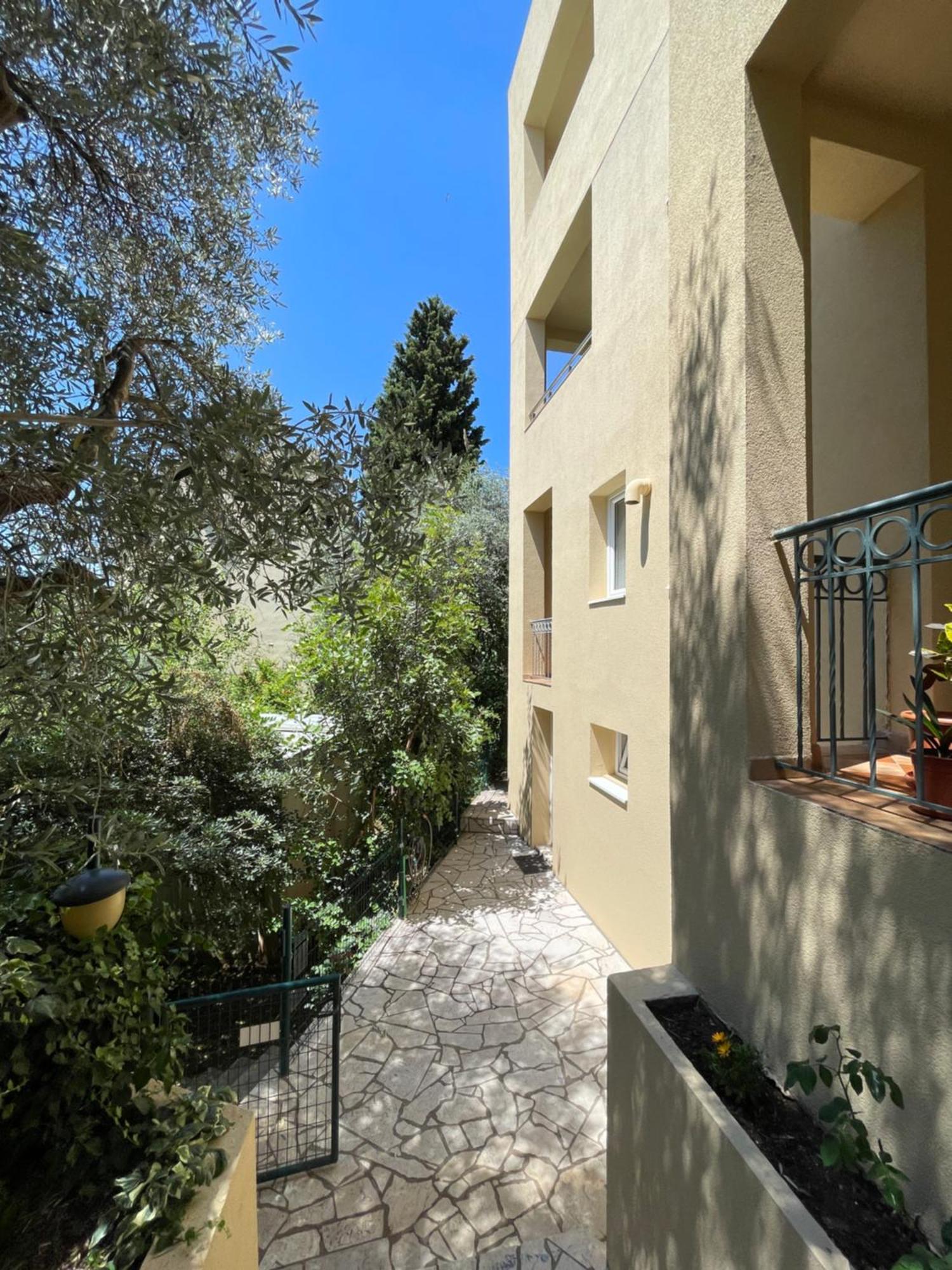 Apartmani Agape Petrovac Exteriör bild